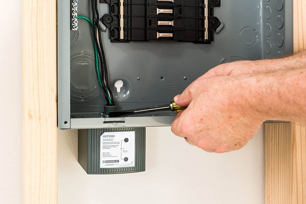power-surges-protections